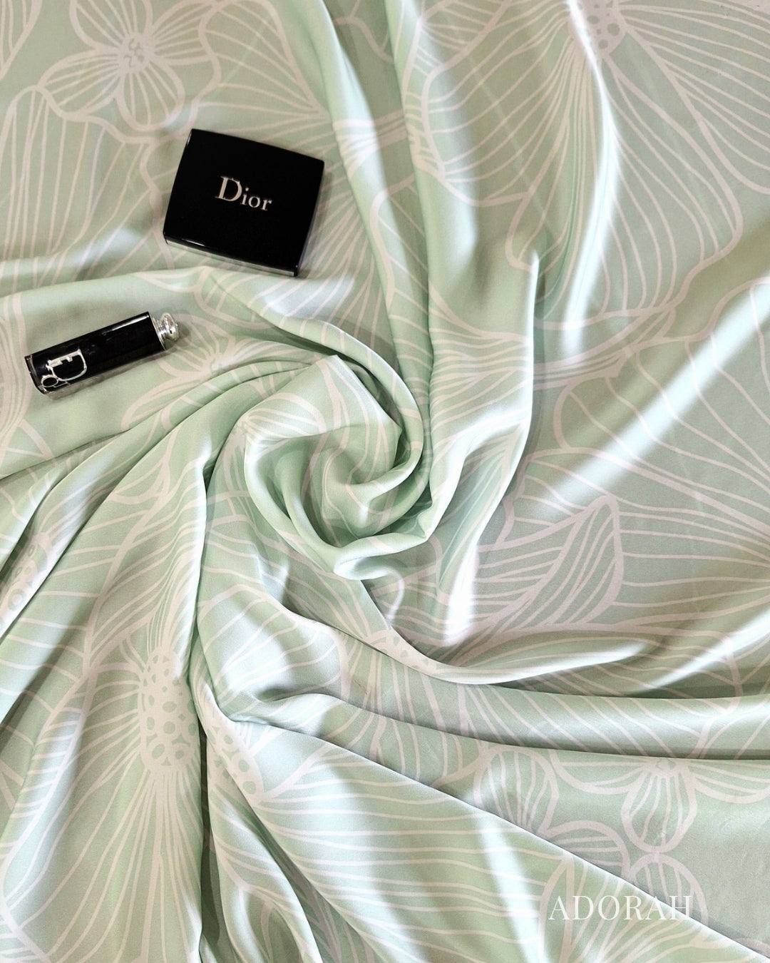 Aaliyah in Mint